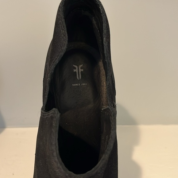 LIKE NEW Frye Reina Cut-Out Women's Suede Cowboy‎ Ankle Bootie | Black | Size 10 - Picture 11 of 12
